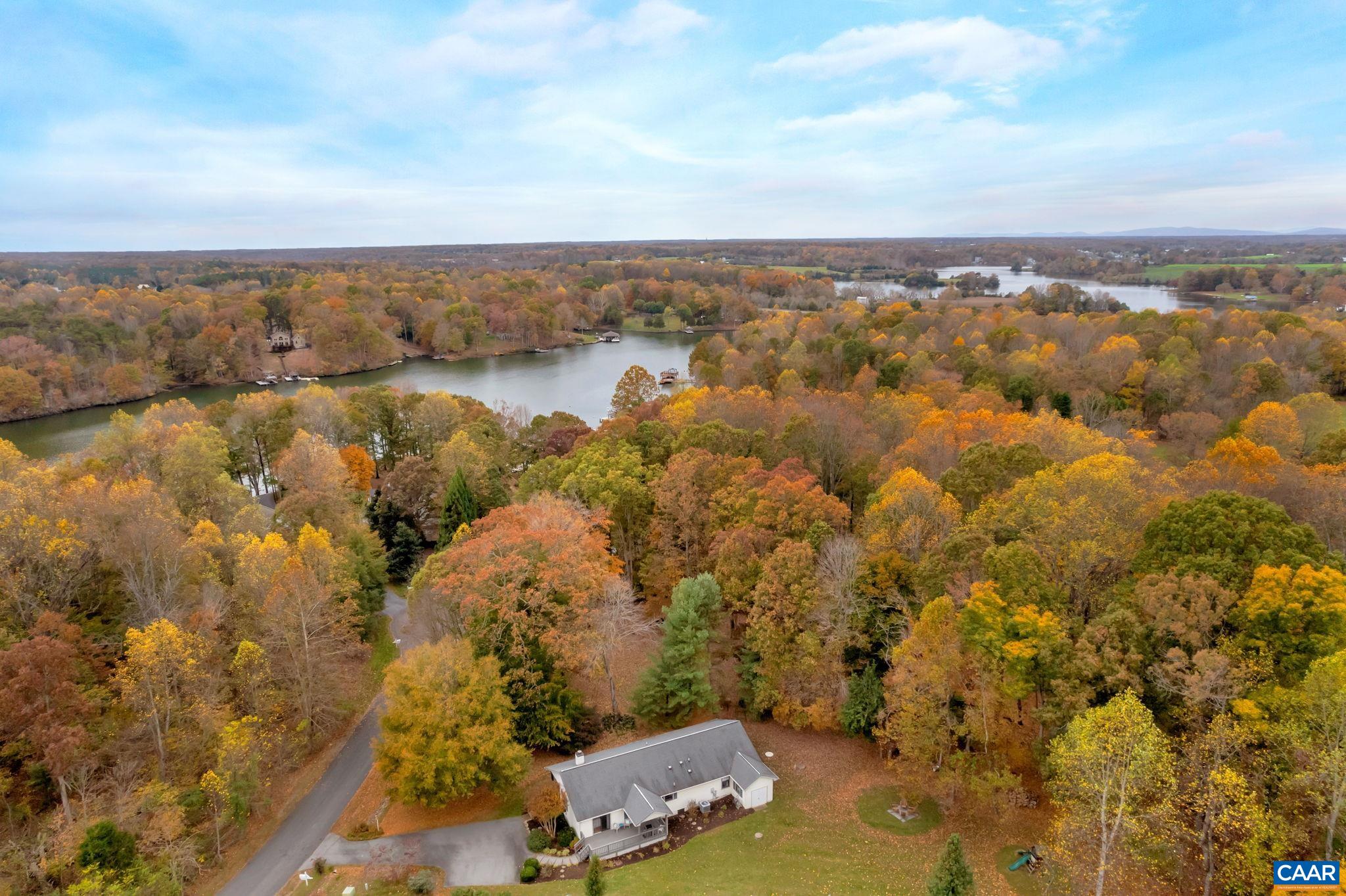 15605 CEDAR TREE CT