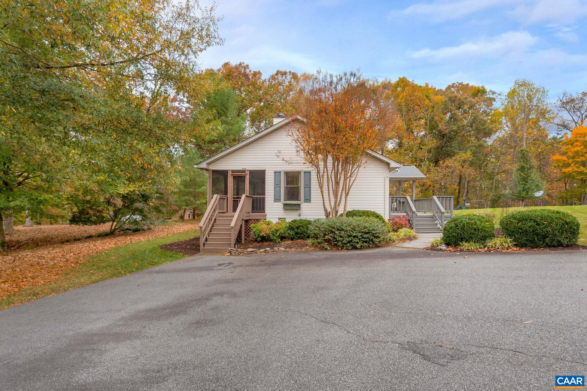 15605 CEDAR TREE CT