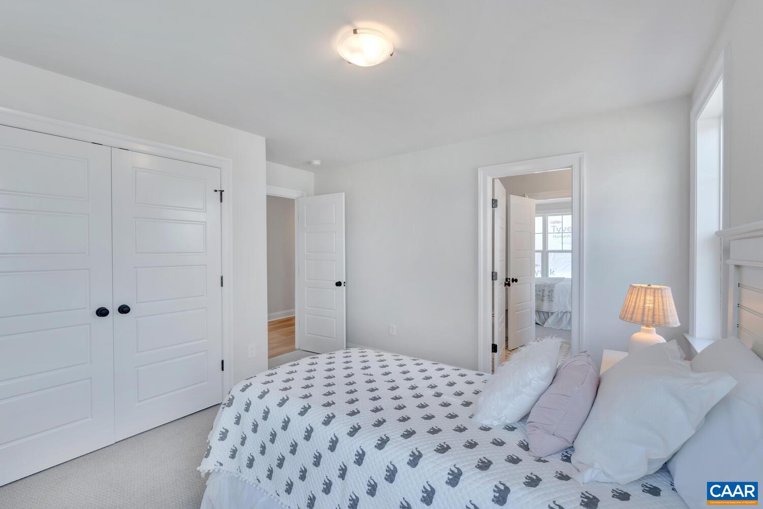 3695 THICKET RUN PL