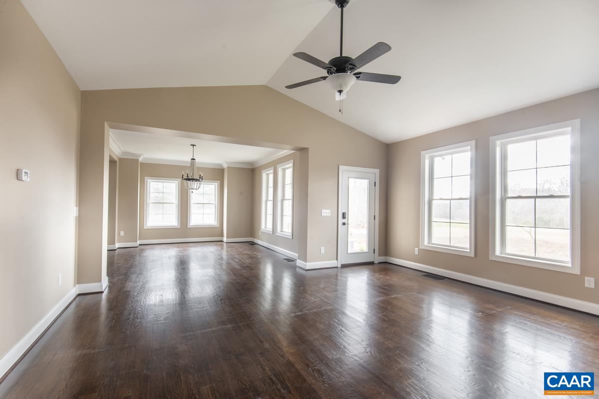 1074 STONEY CREEK WEST