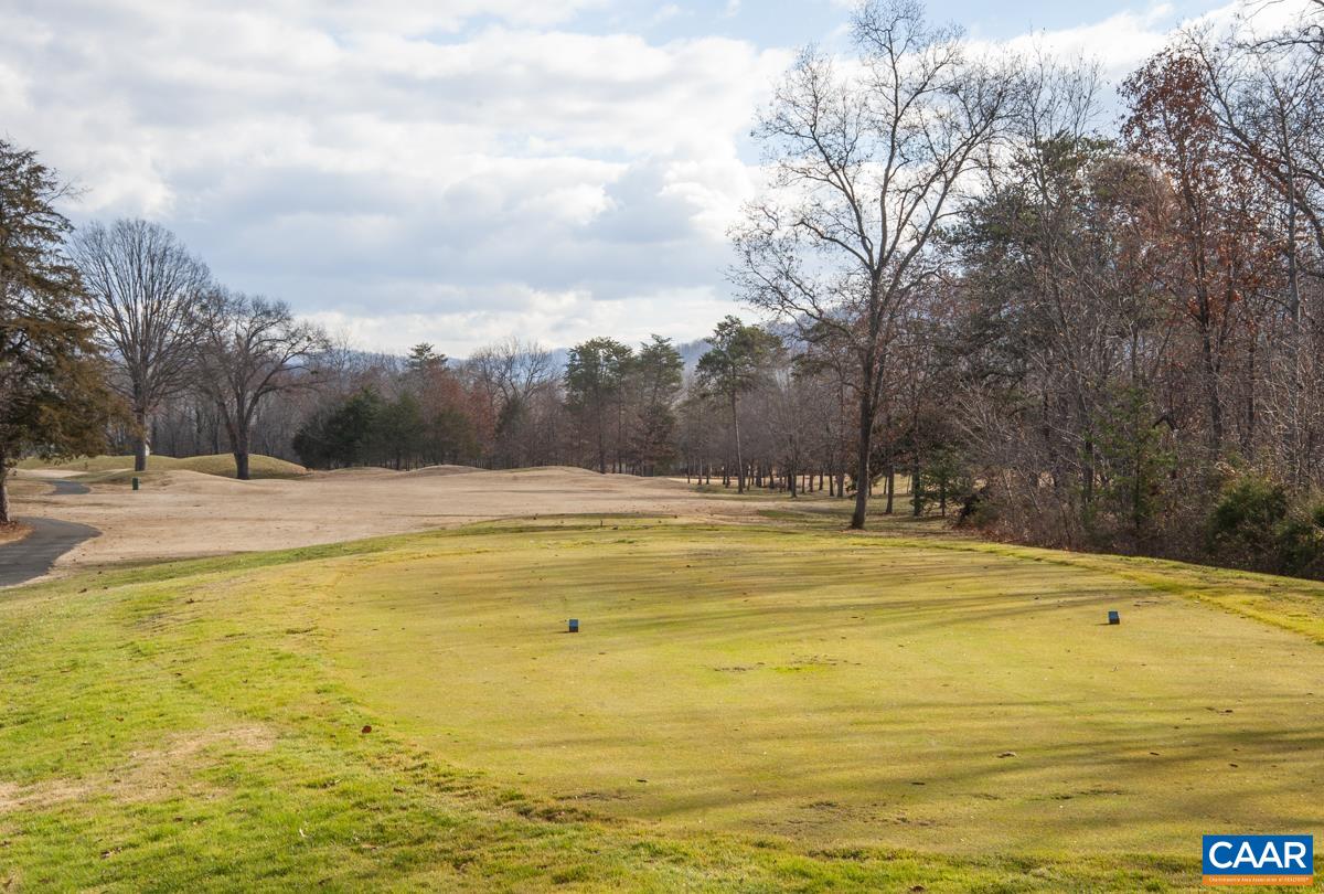 1074 STONEY CREEK WEST