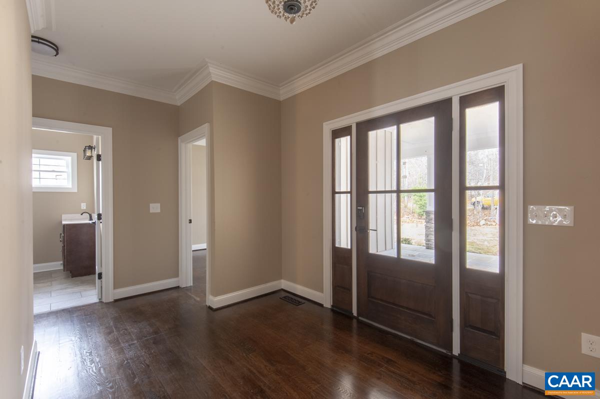 1074 STONEY CREEK WEST