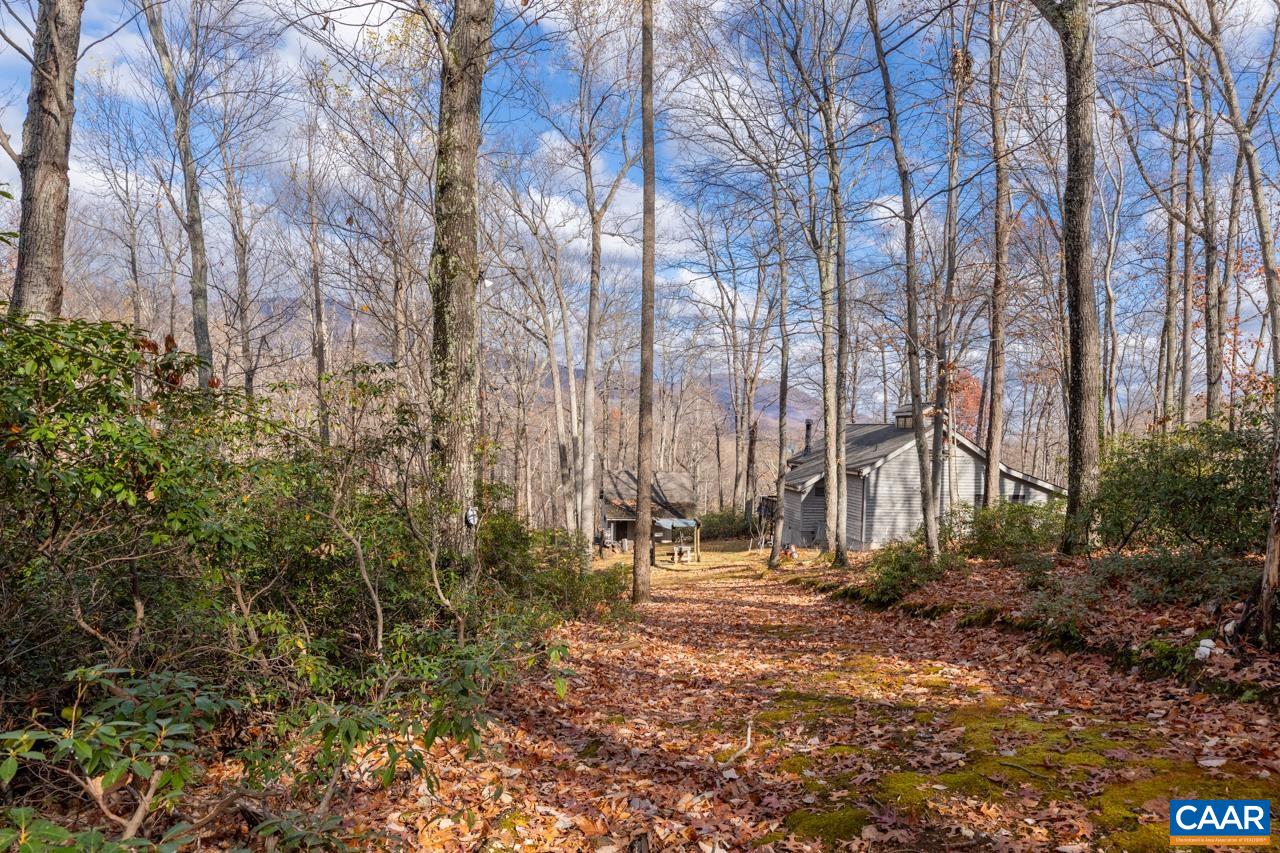 462 HORSESHOE MOUNTAIN RD