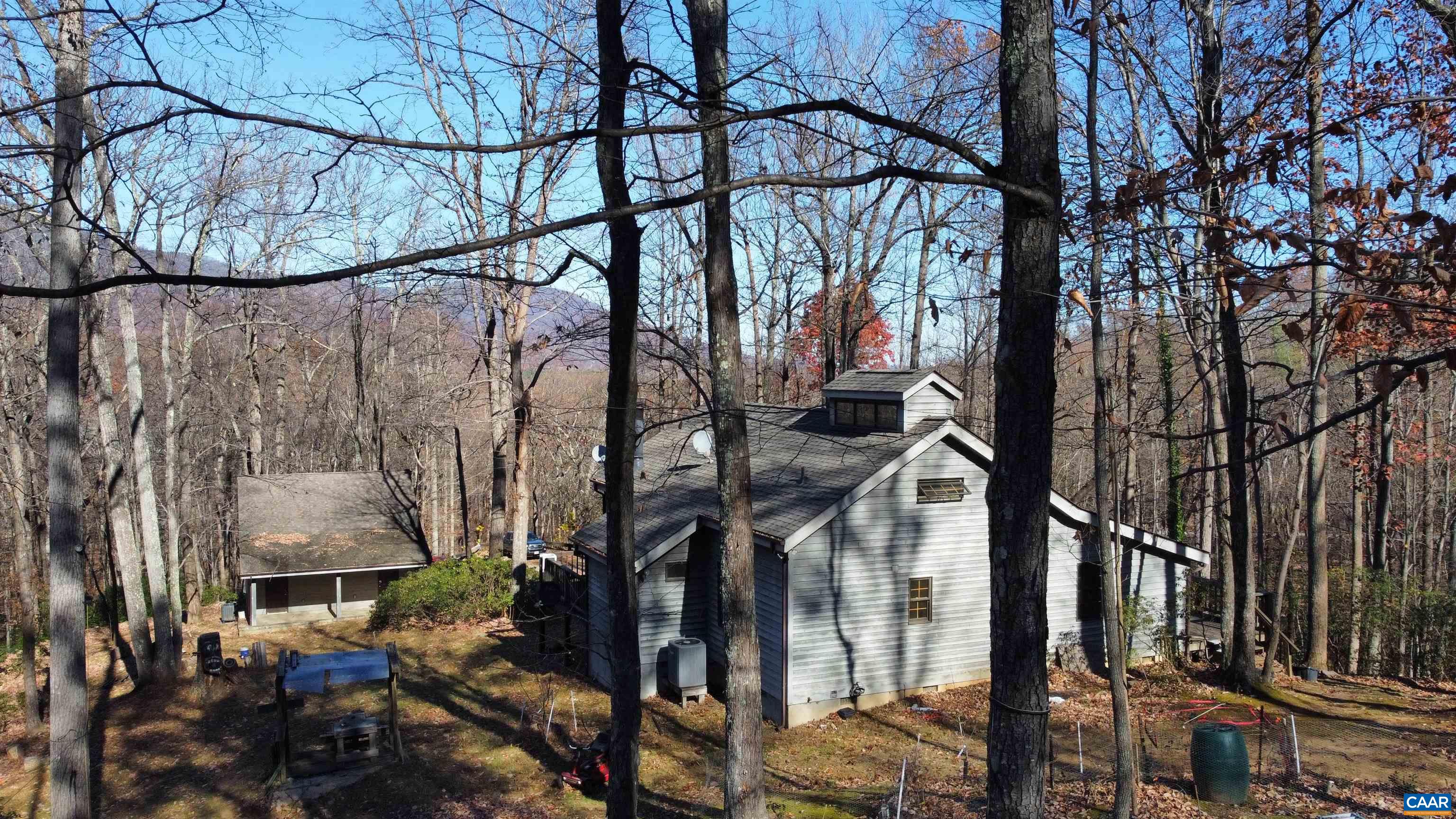 462 HORSESHOE MOUNTAIN RD
