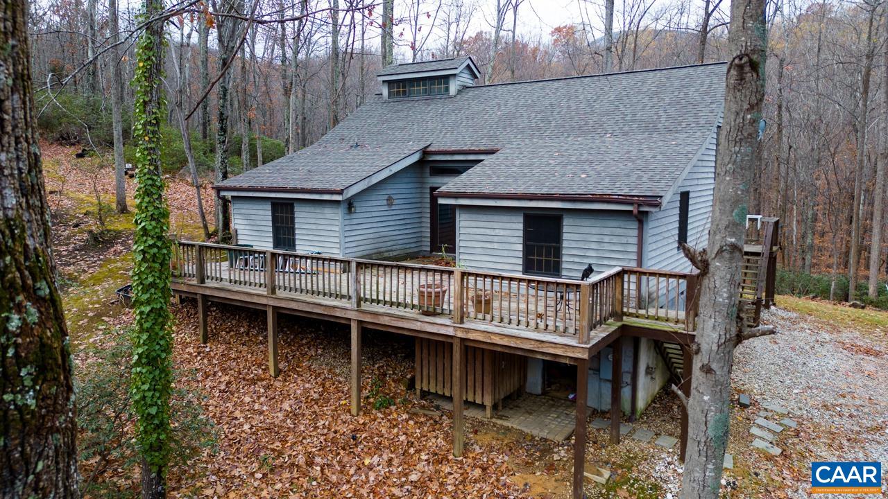 462 HORSESHOE MOUNTAIN RD