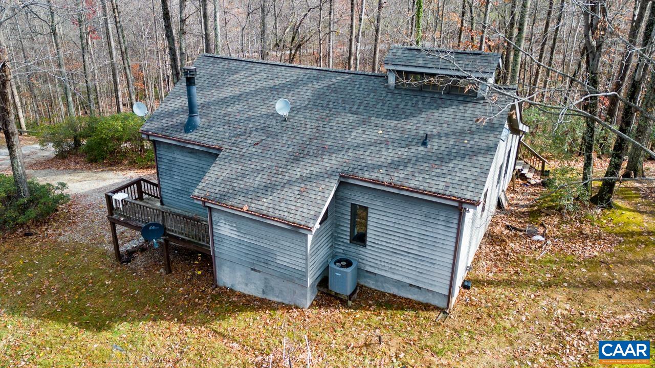 462 HORSESHOE MOUNTAIN RD