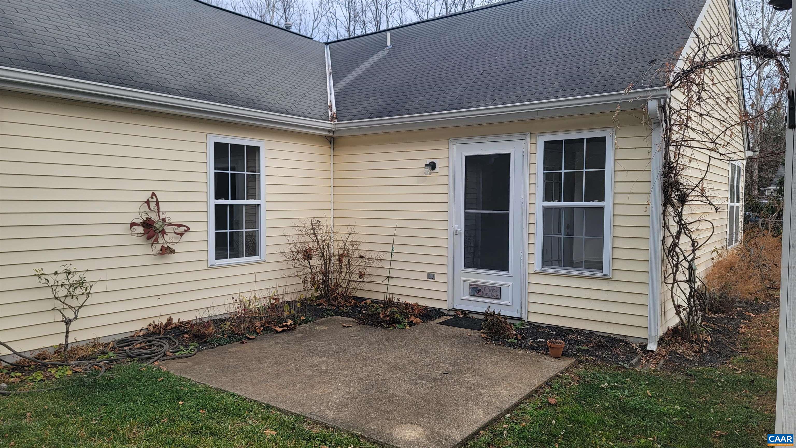 50 PENDLETON WAY