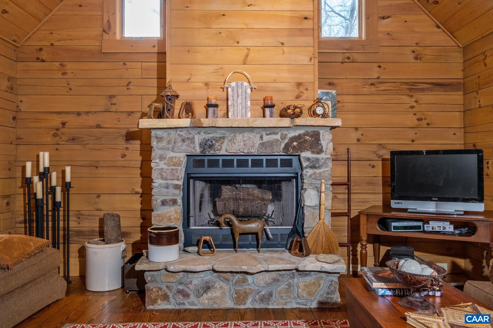 1677 OLD STONEY CREEK RD