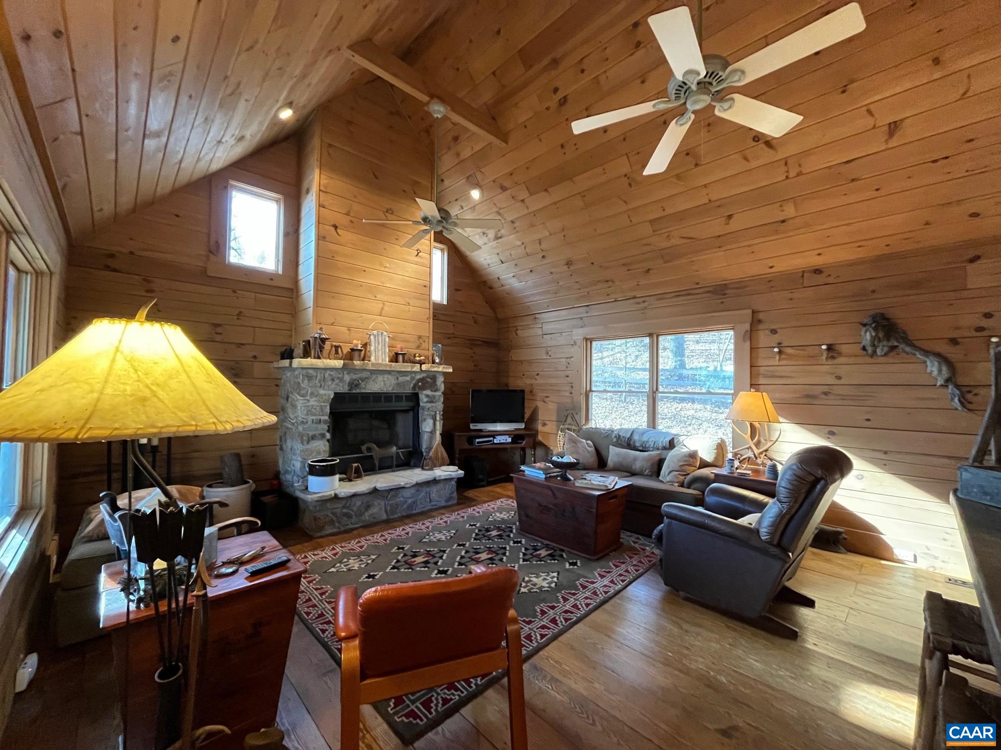 1677 OLD STONEY CREEK RD