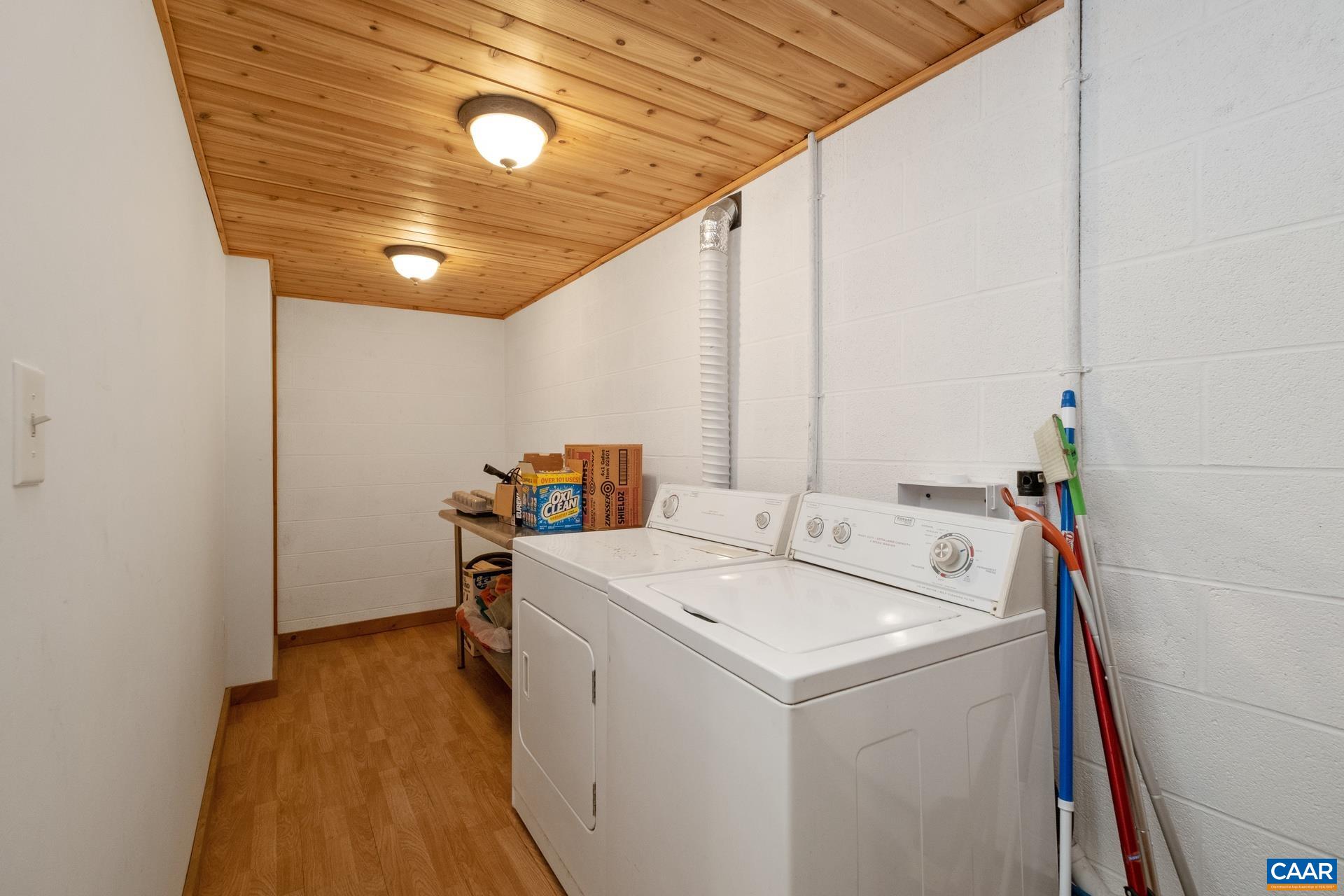 1677 OLD STONEY CREEK RD