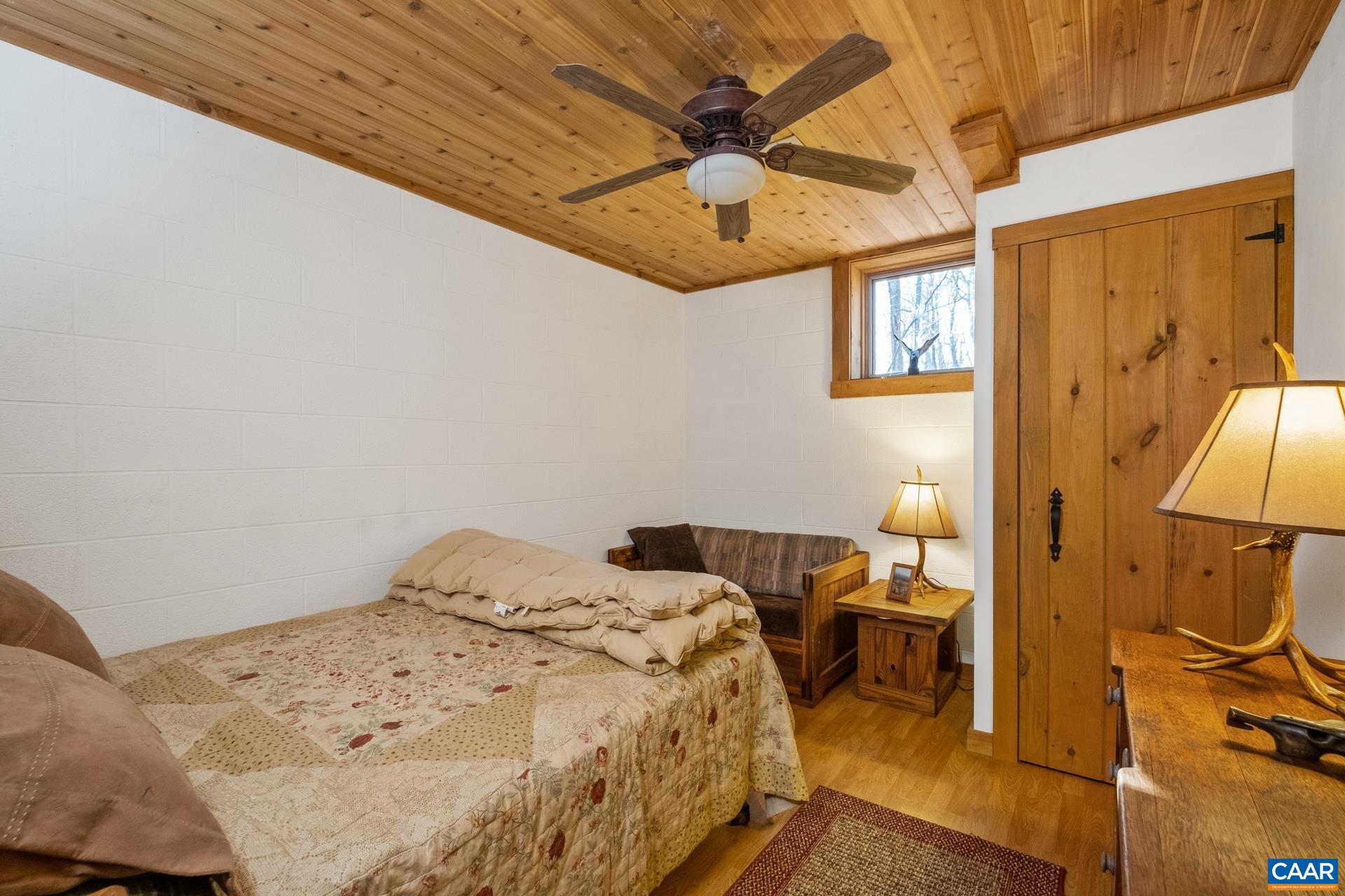 1677 OLD STONEY CREEK RD