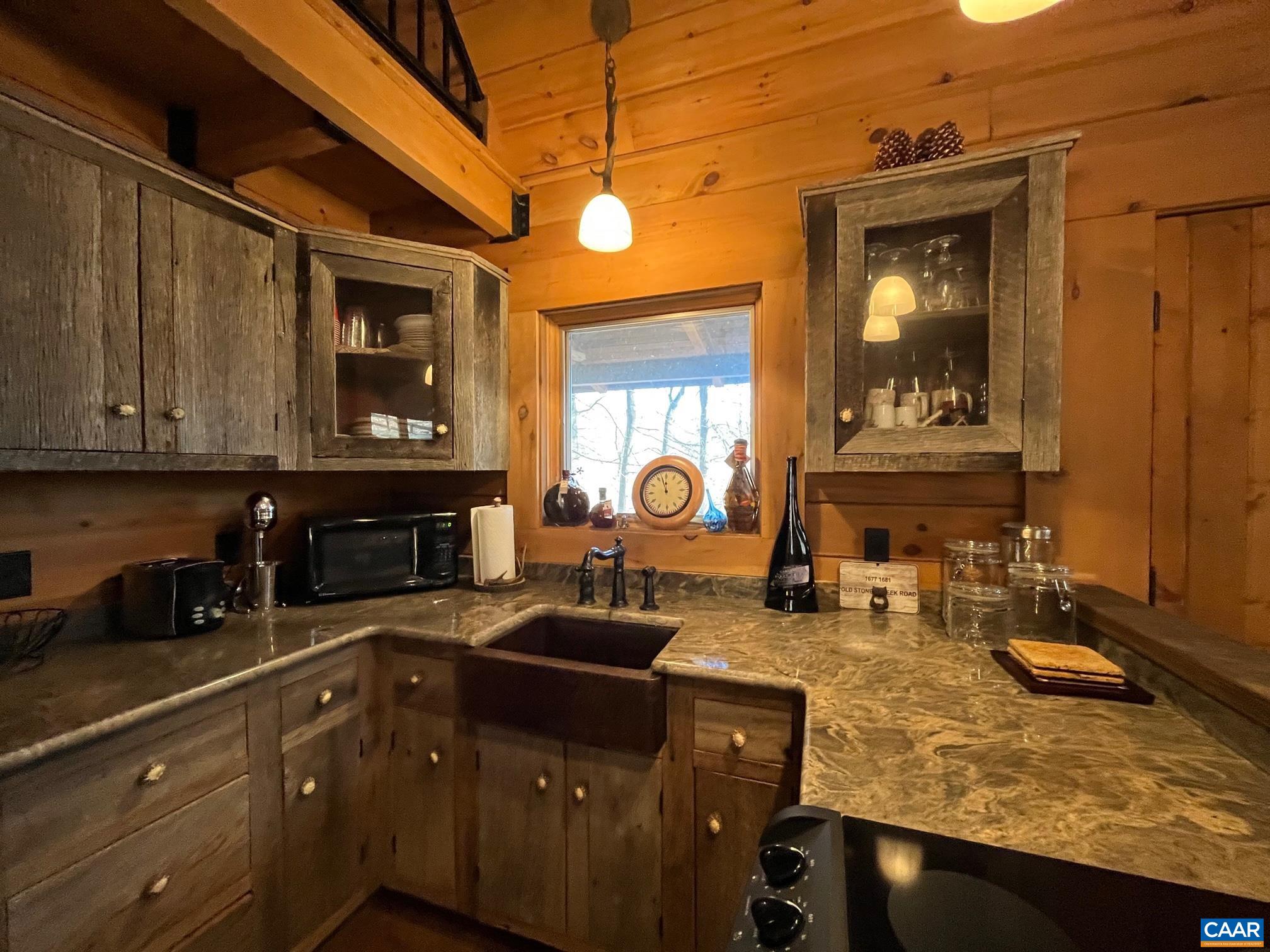 1677 OLD STONEY CREEK RD