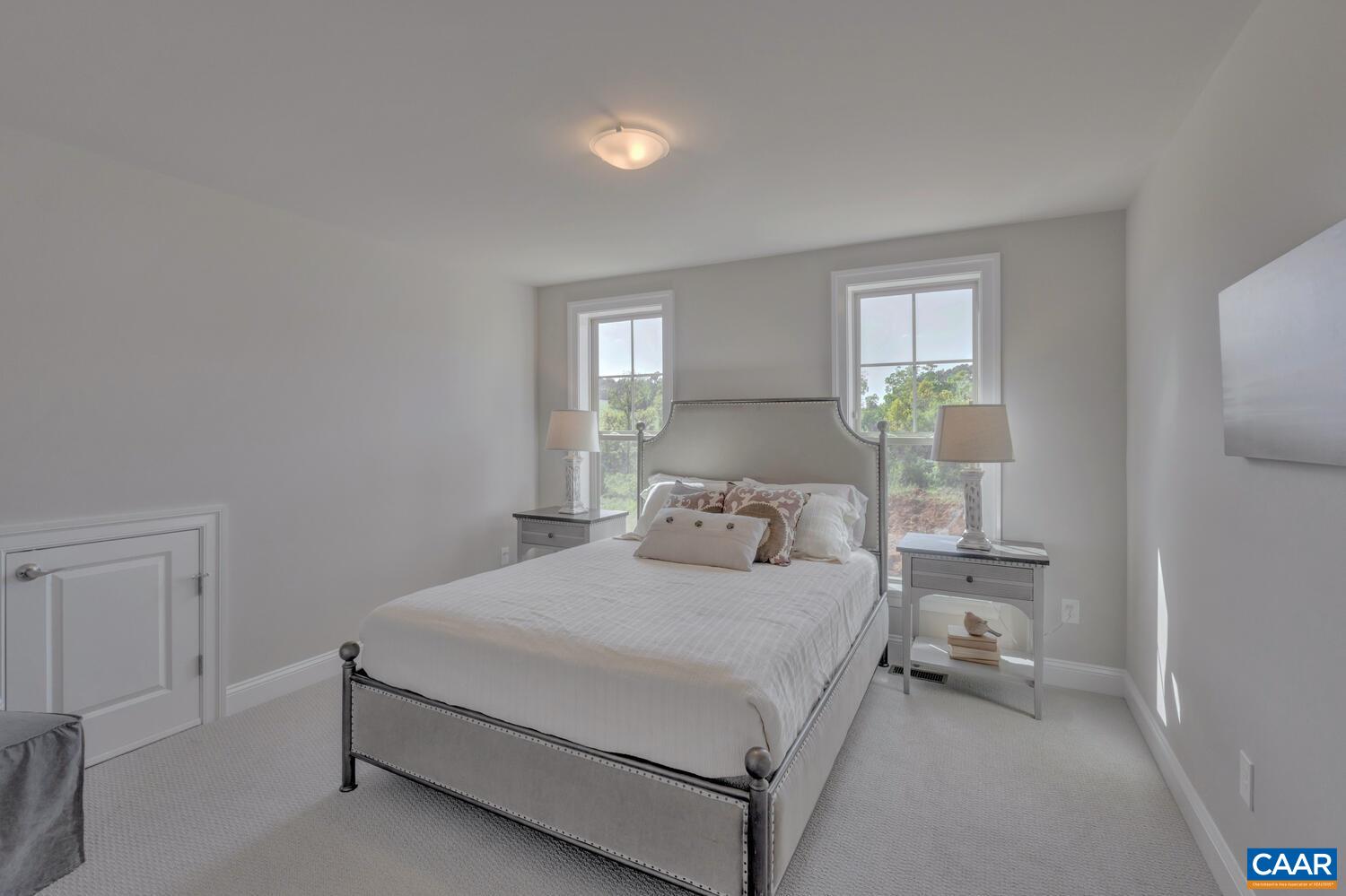 3285 CLIFFSTONE BLVD