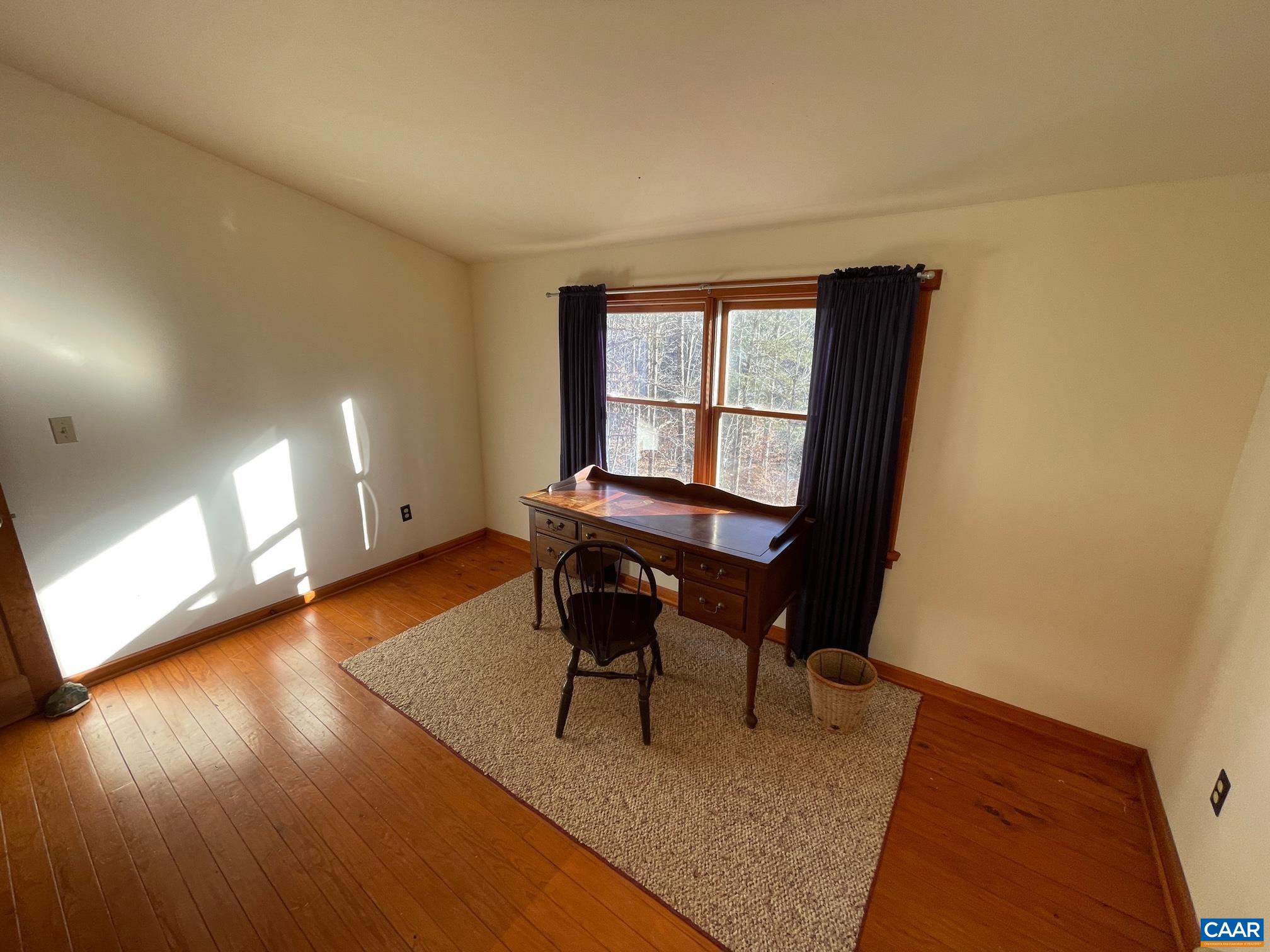 8873 ROCKFISH RIVER RD
