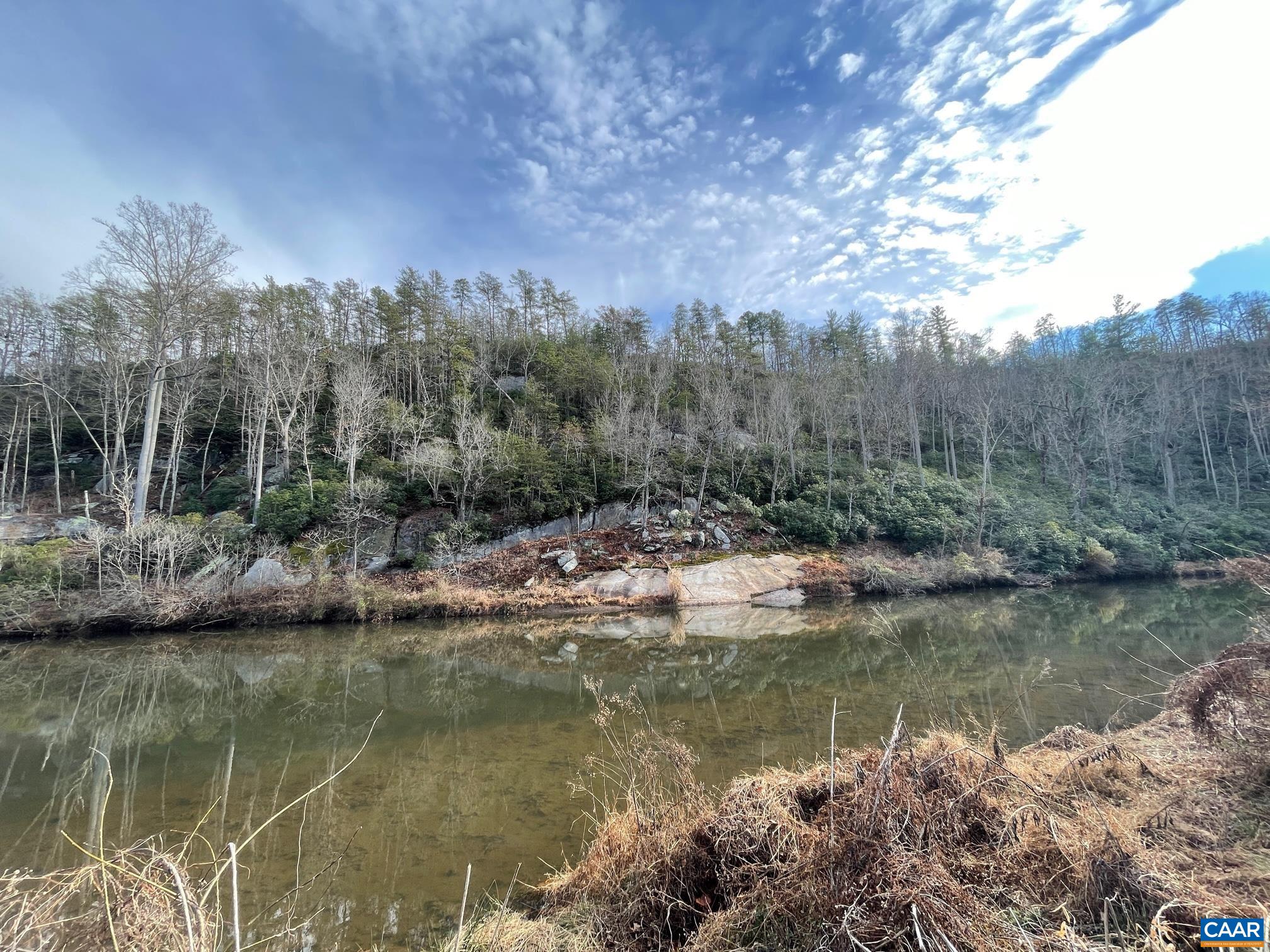 8873 ROCKFISH RIVER RD