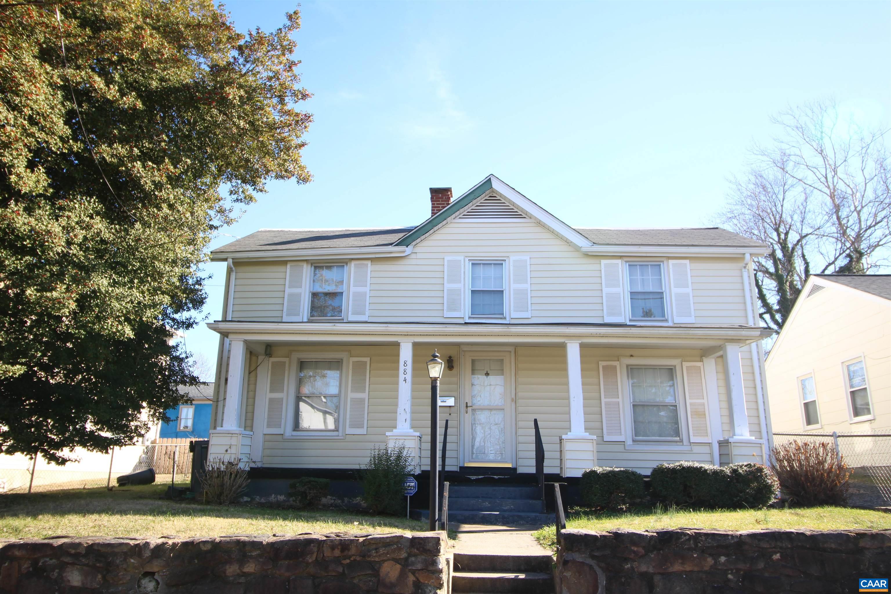 884 RIDGE ST