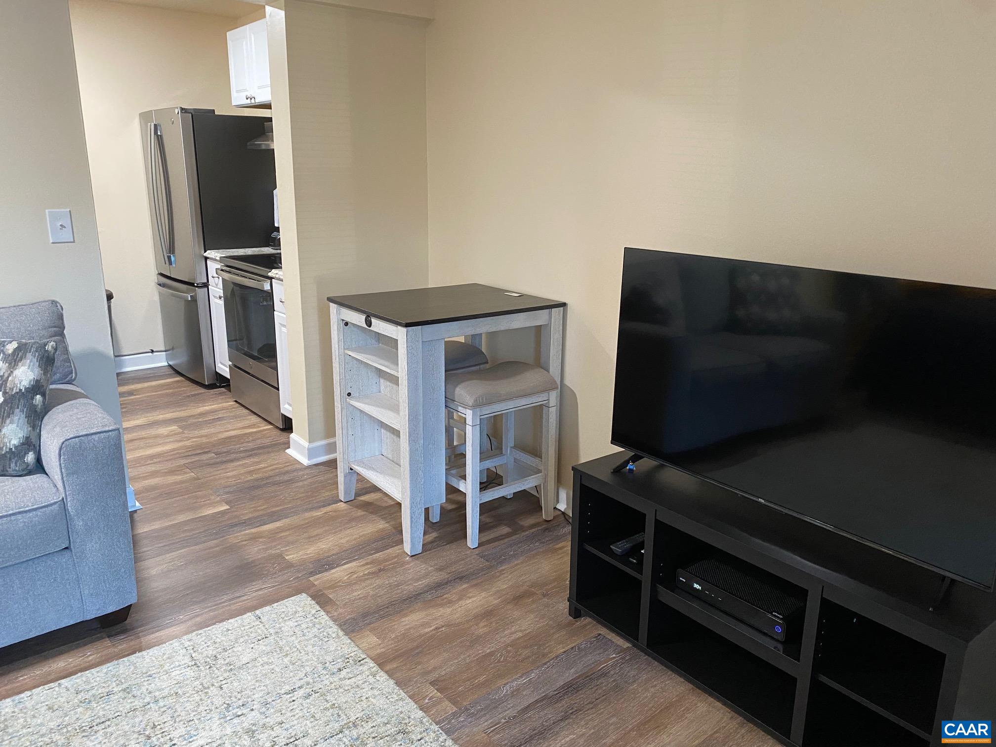 1243 CEDARS CT Unit: B-6