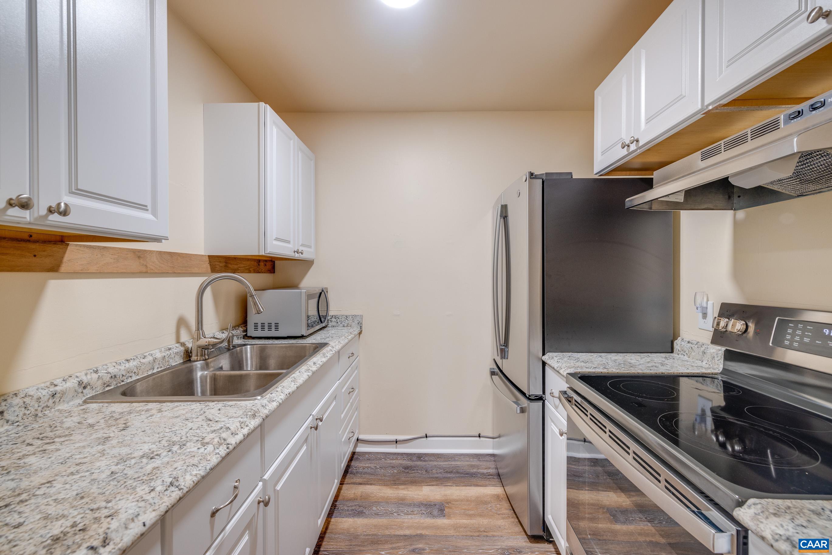 1243 CEDARS CT Unit: B-6