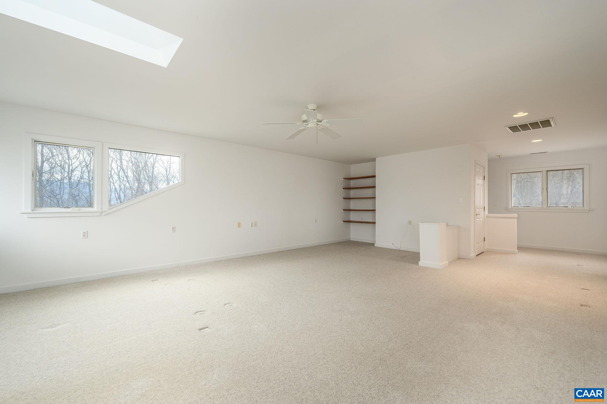 9165 DICK WOODS RD