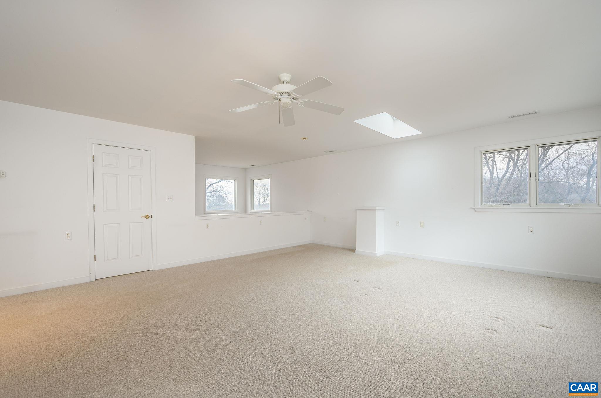 9165 DICK WOODS RD