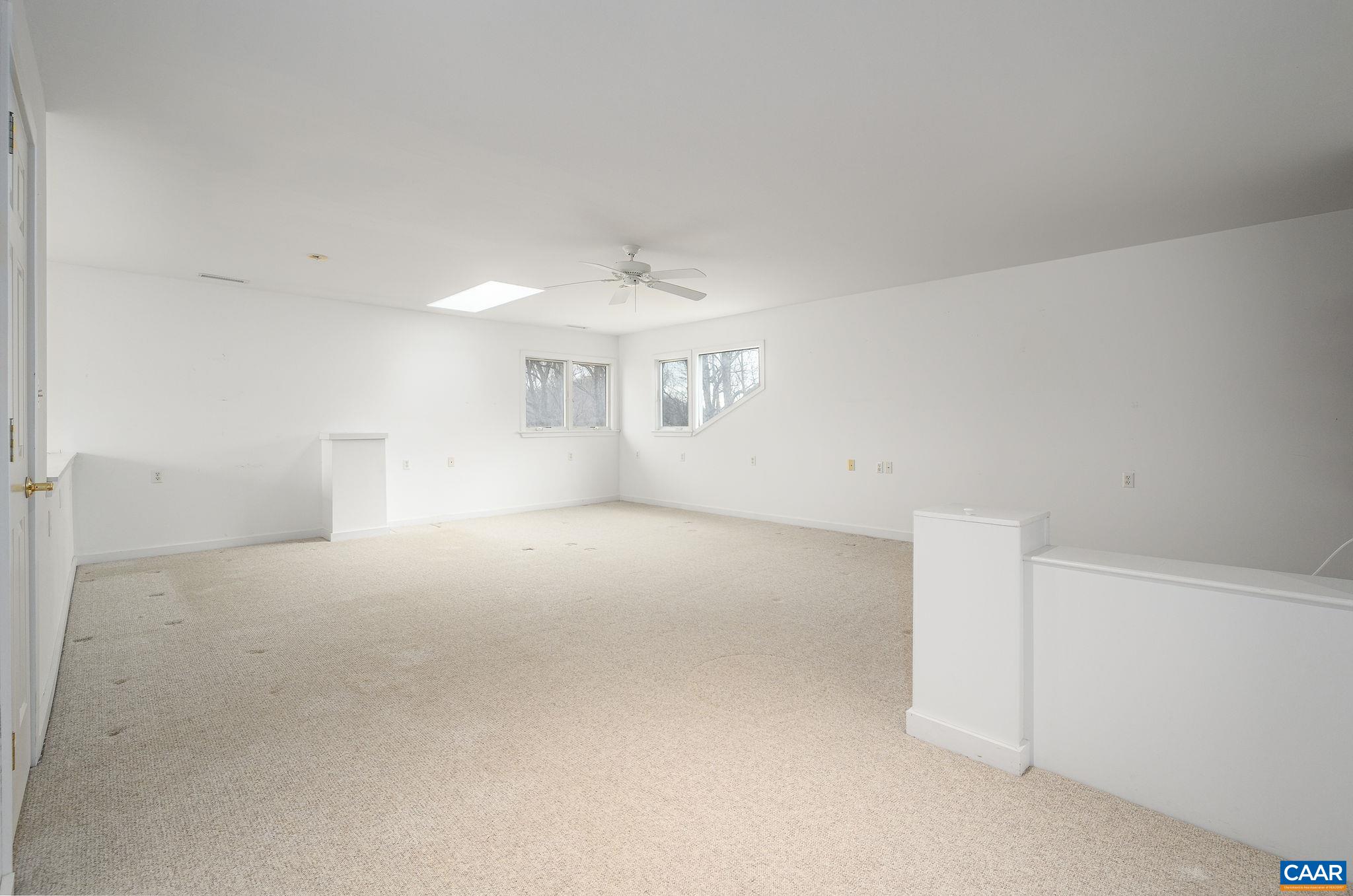 9165 DICK WOODS RD