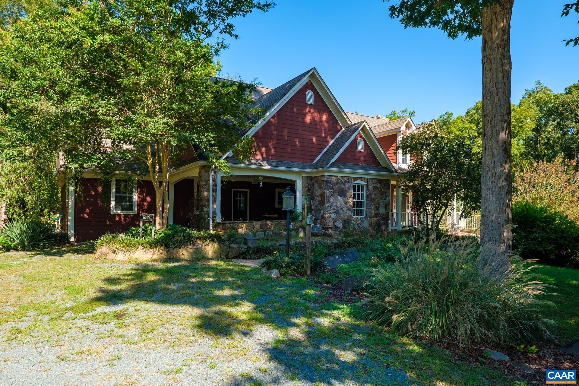684 CAMPBELL RD