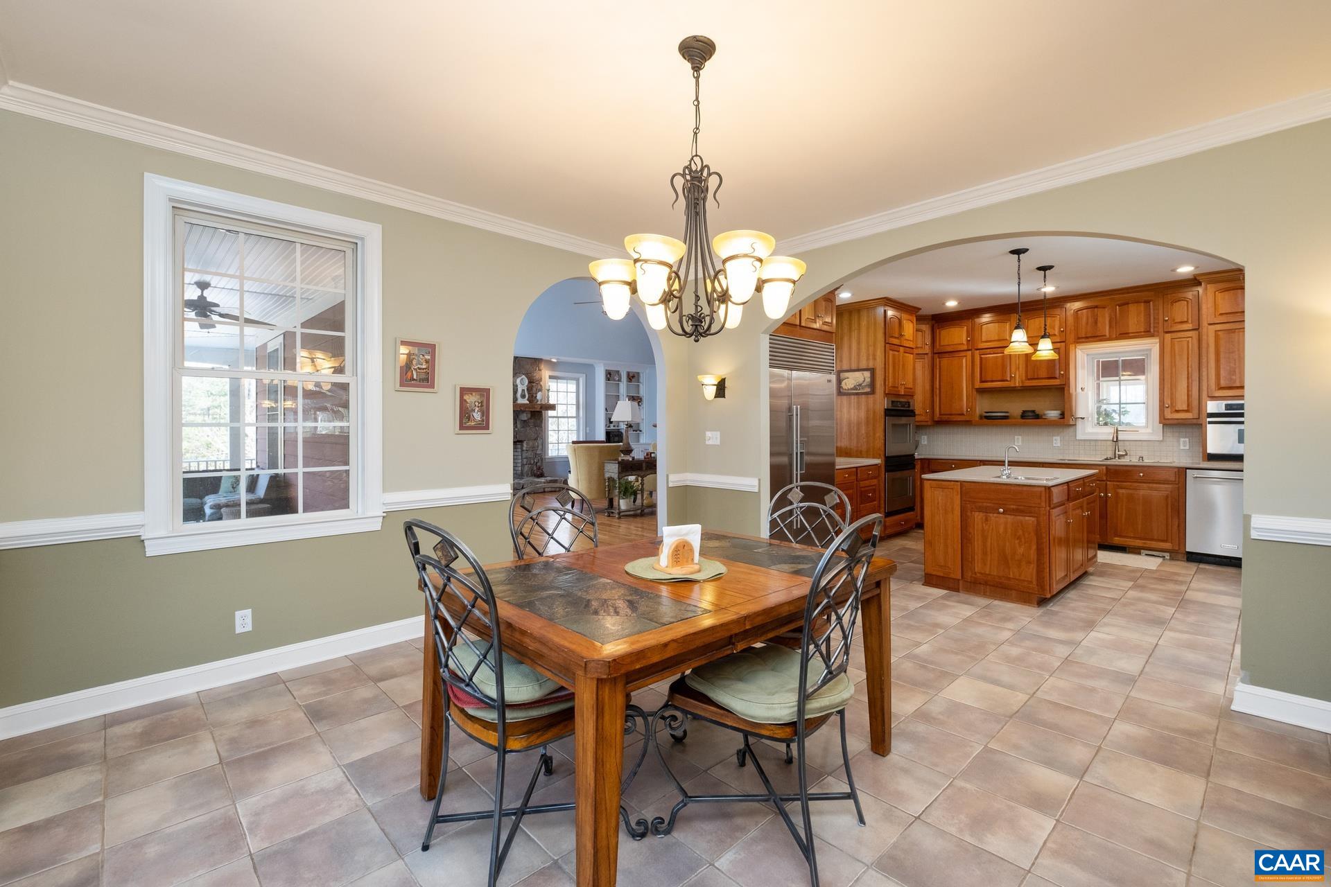 684 CAMPBELL RD