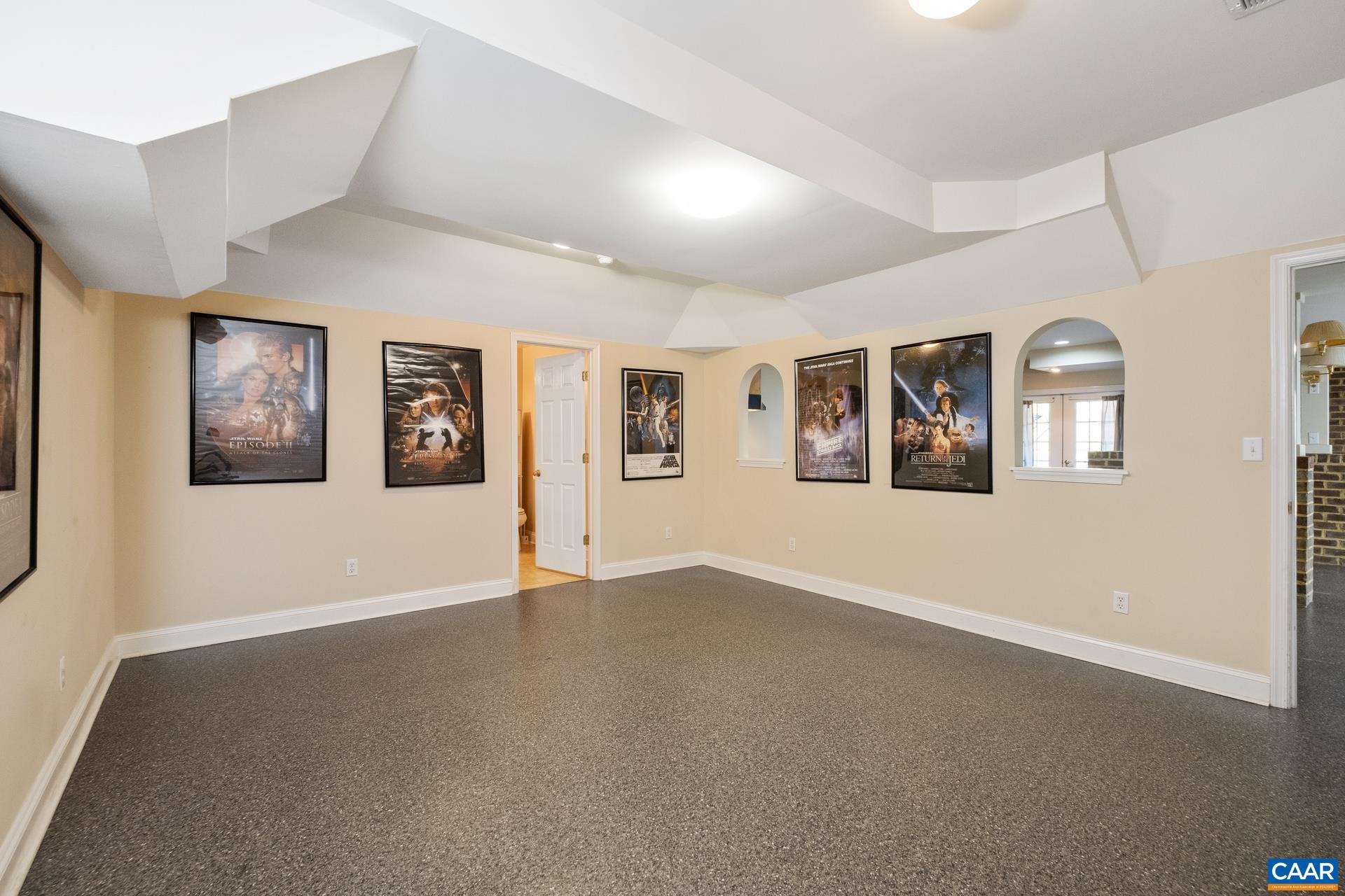 684 CAMPBELL RD