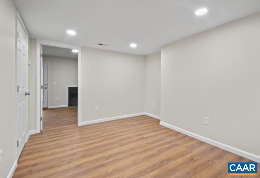 1307 WERTLAND ST Unit: c7