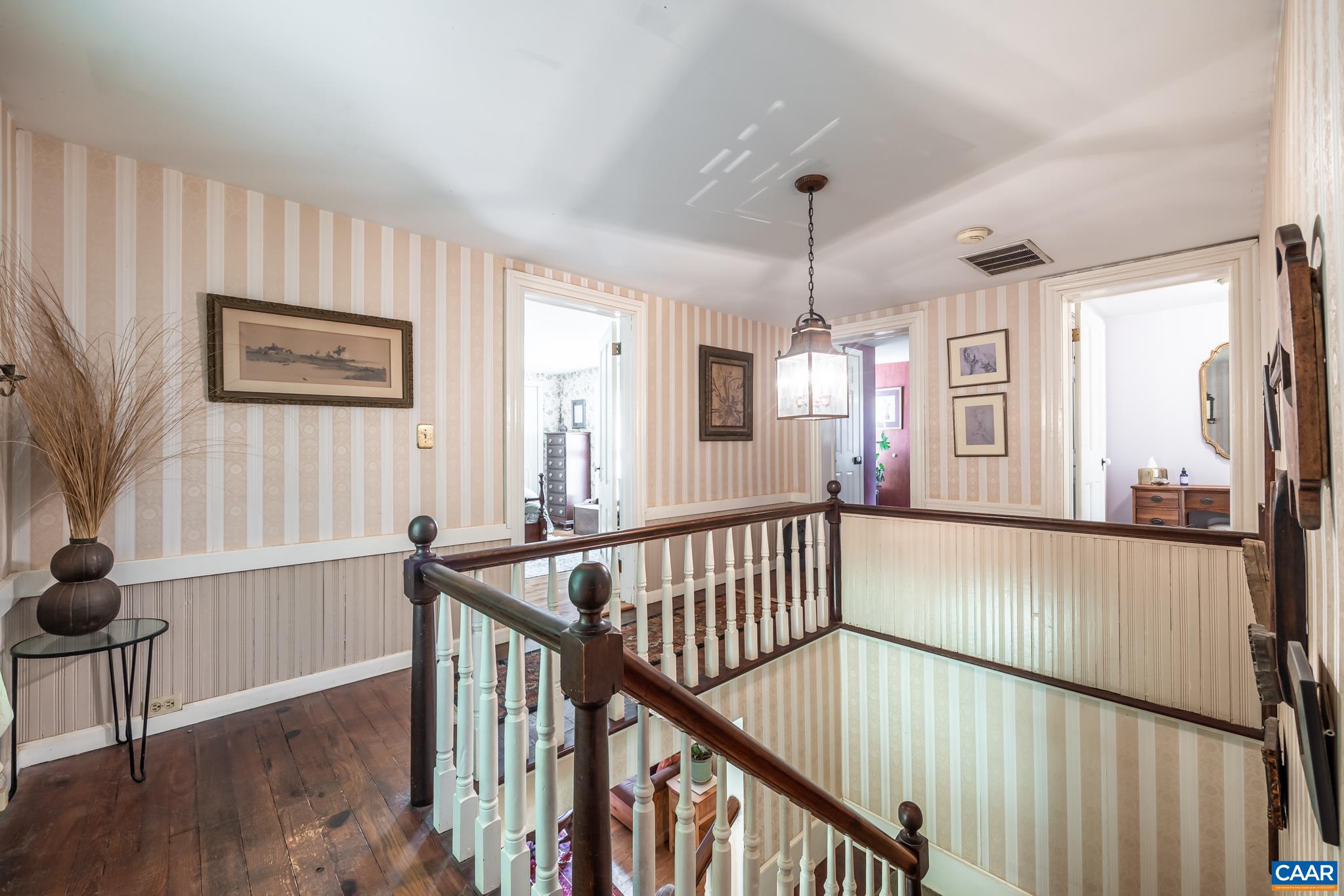 577 ADVANCE MILLS RD