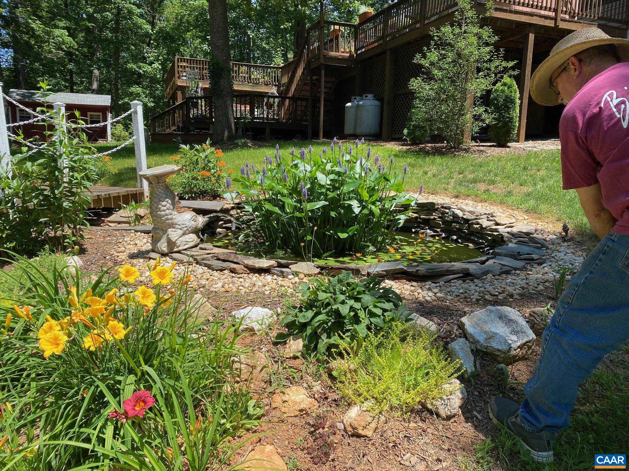 57 WOODPECKER WAY