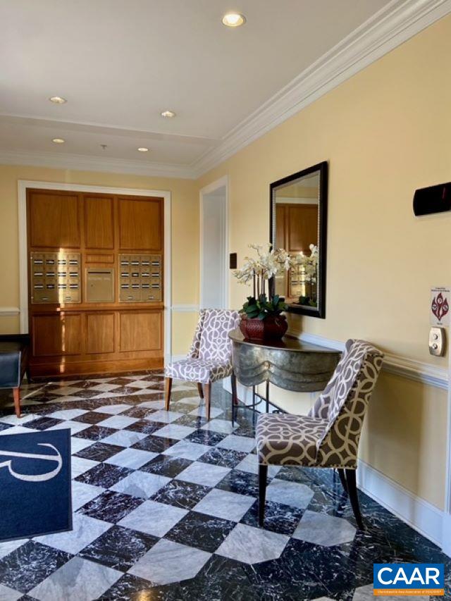 210 NE 10TH ST Unit: 403