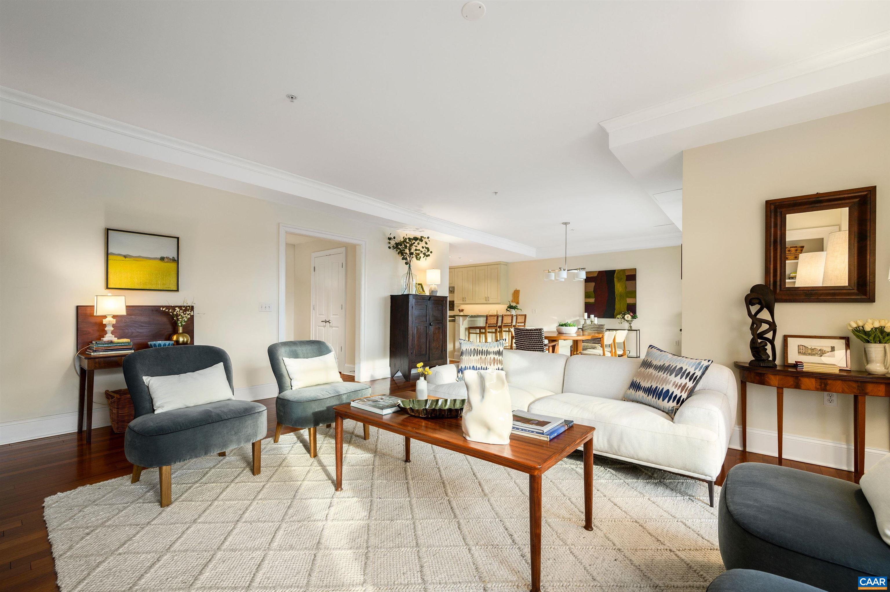 210 NE 10TH ST Unit: 403