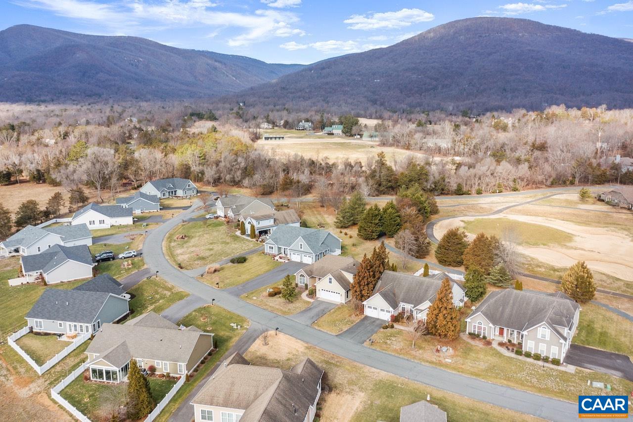 325 STONE ORCHARD DR