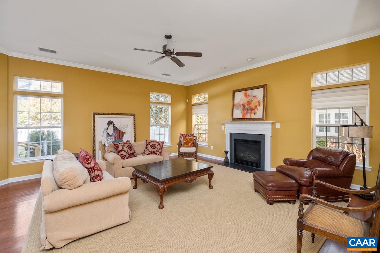 325 STONE ORCHARD DR