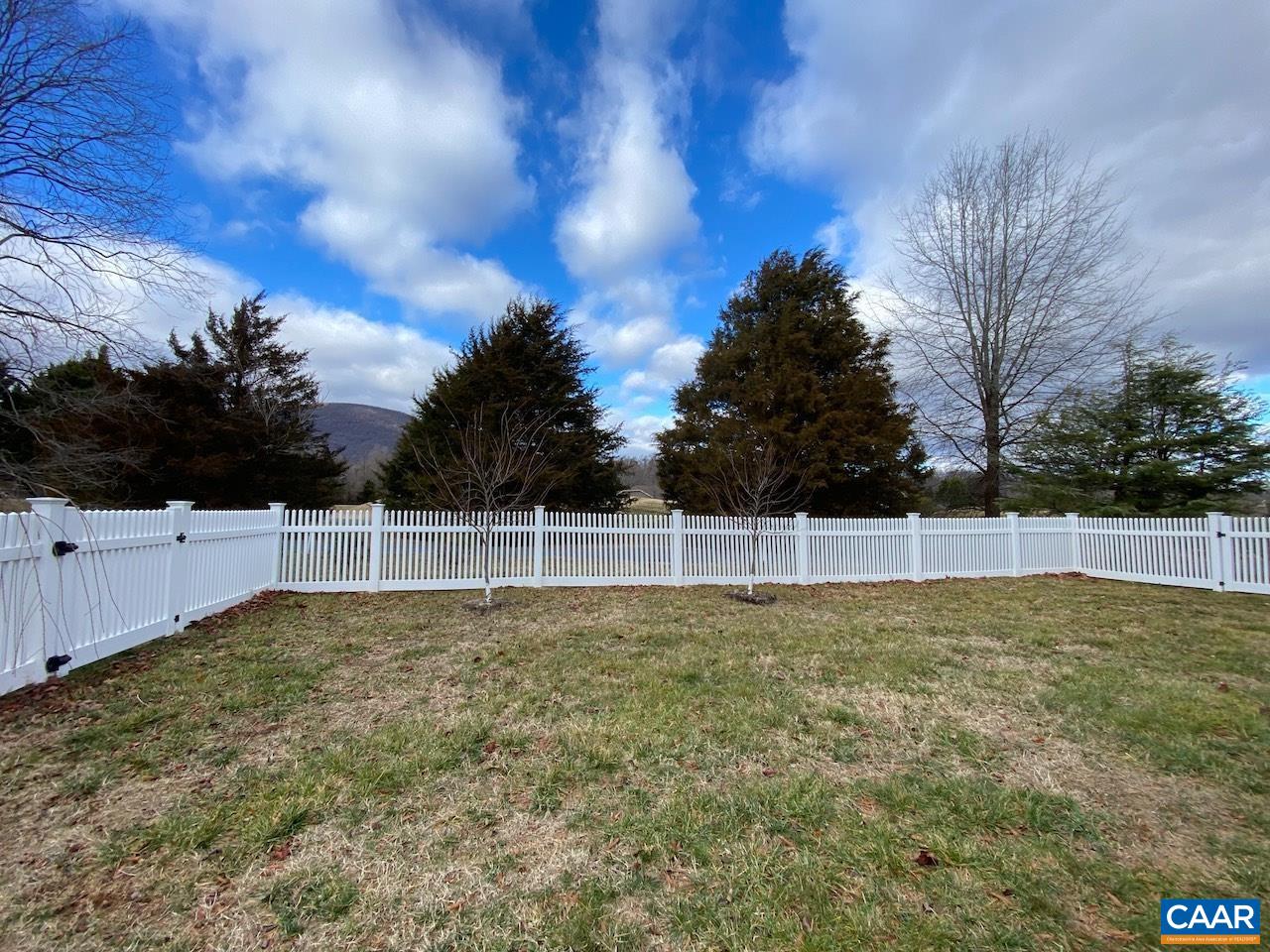325 STONE ORCHARD DR