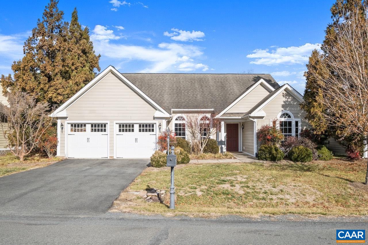 325 STONE ORCHARD DR