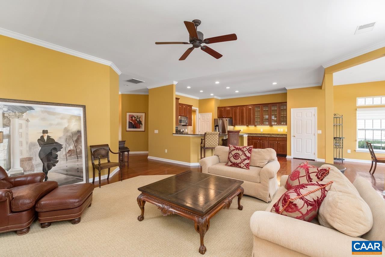 325 STONE ORCHARD DR