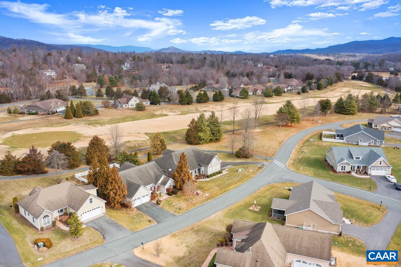 325 STONE ORCHARD DR