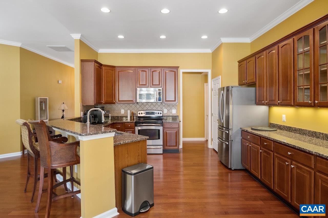 325 STONE ORCHARD DR