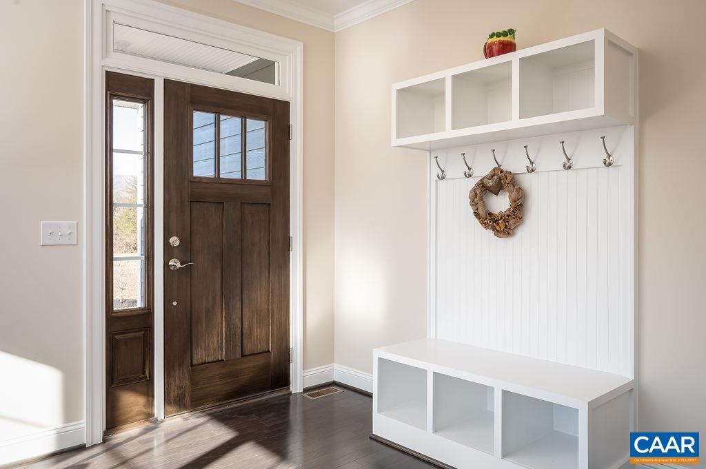 Lot 13 BARTHOLOMEW PL