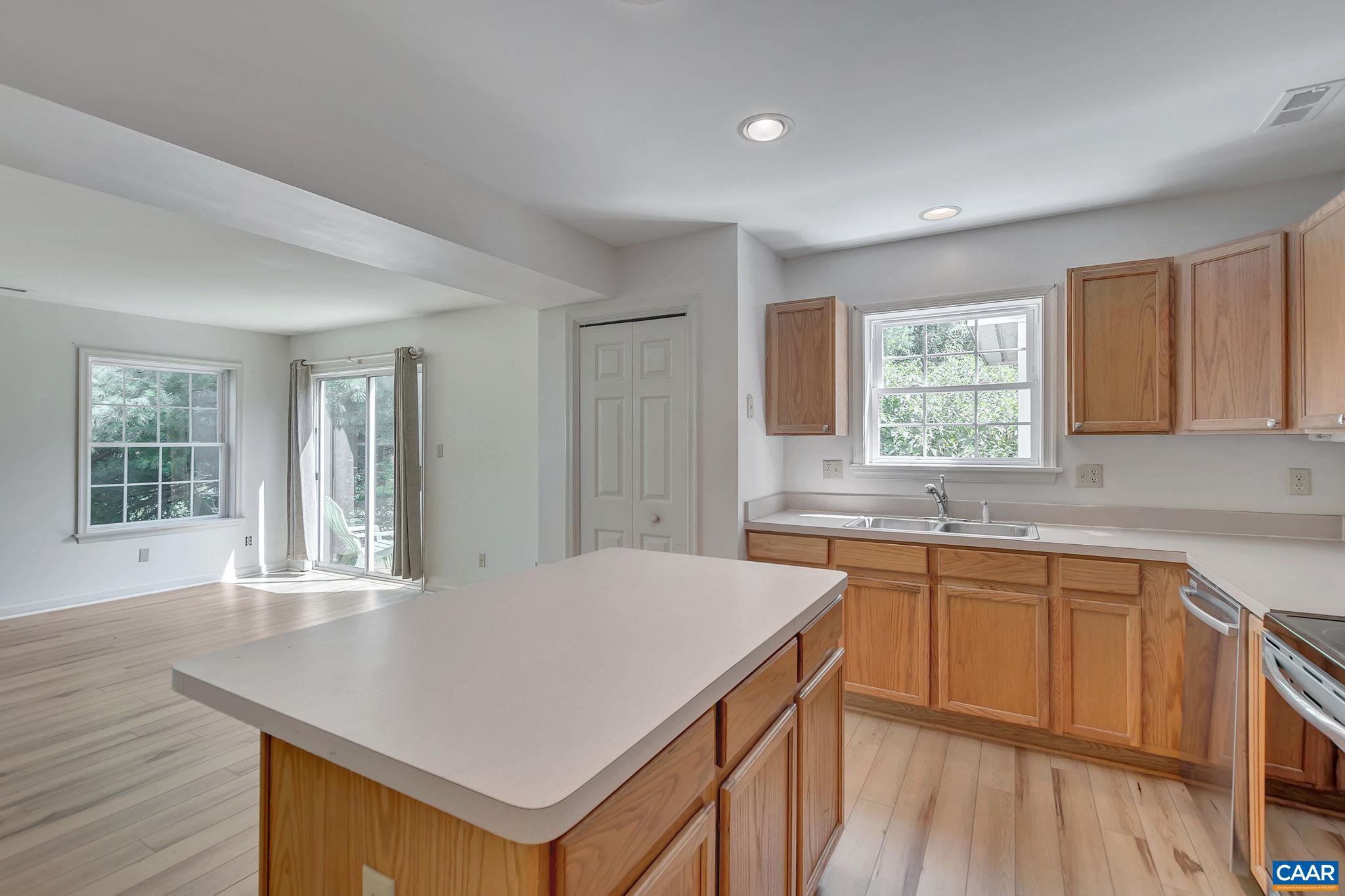 4750 CLOVER RIDGE CT