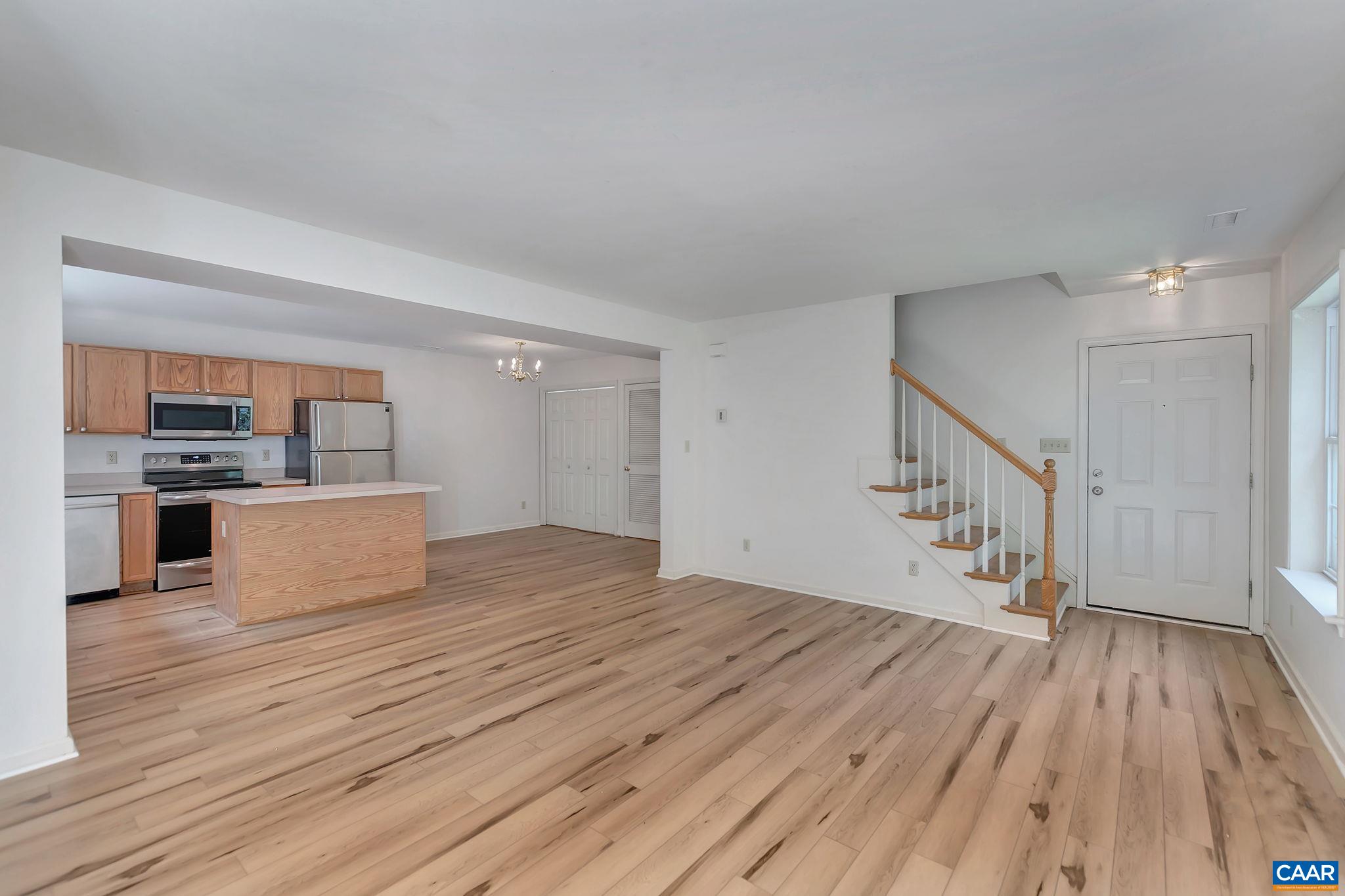 4750 CLOVER RIDGE CT