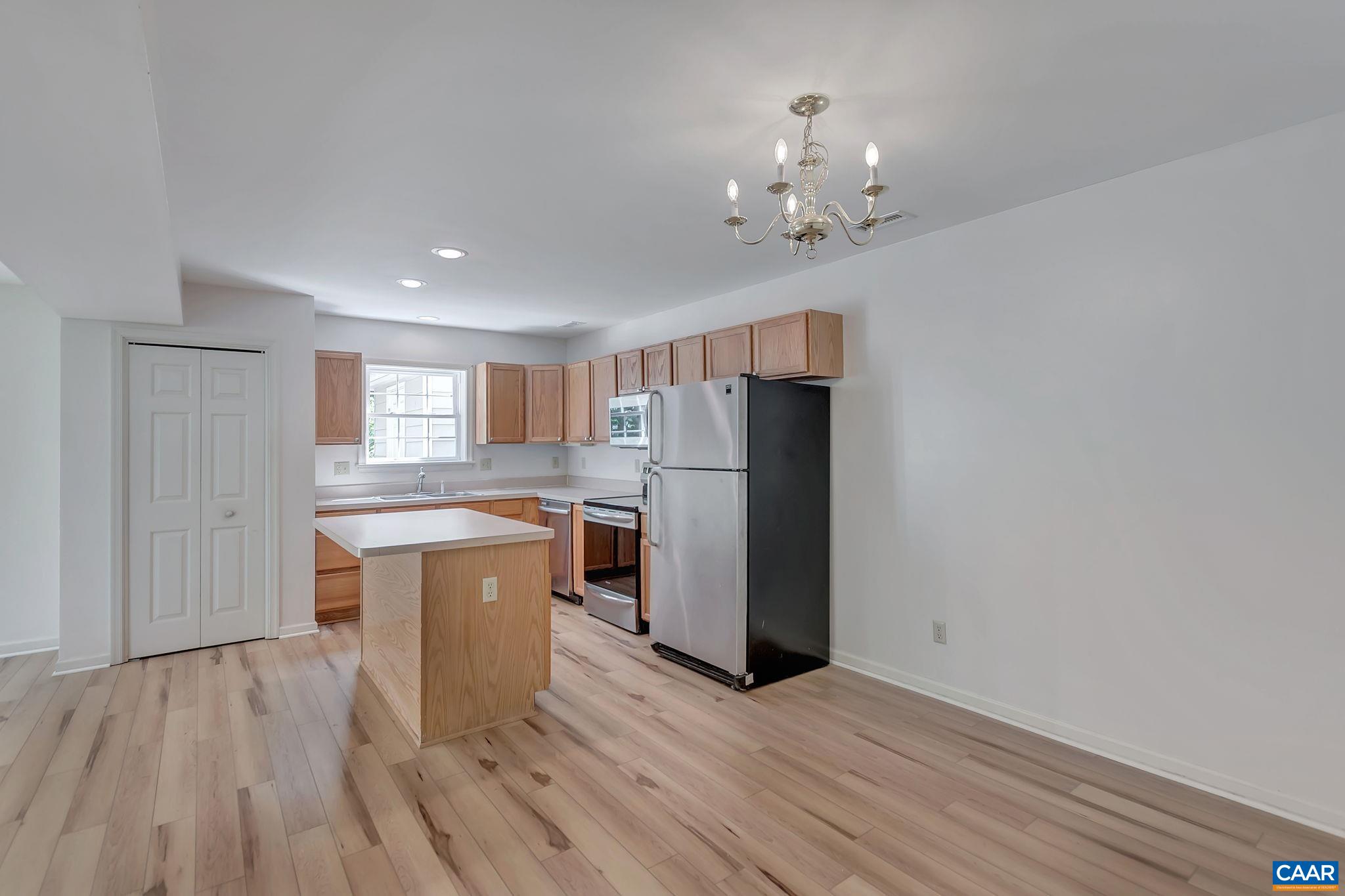 4750 CLOVER RIDGE CT
