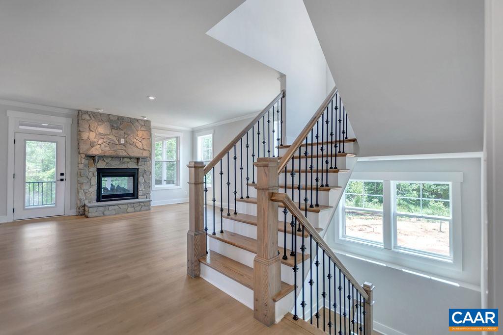 1181 SABLEWOOD DR