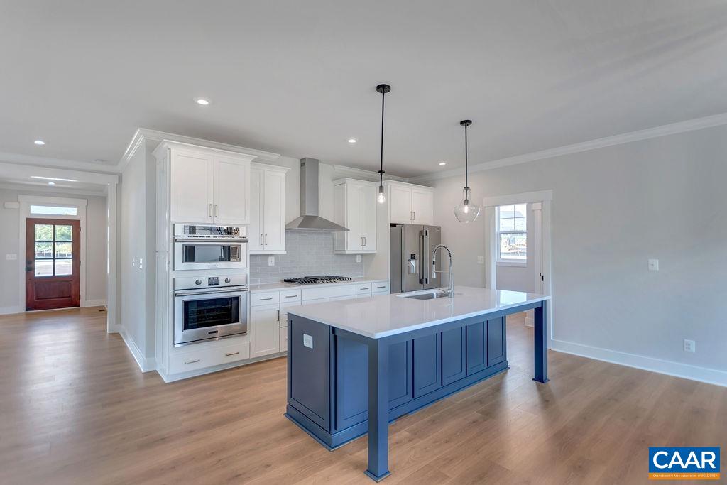 1181 SABLEWOOD DR