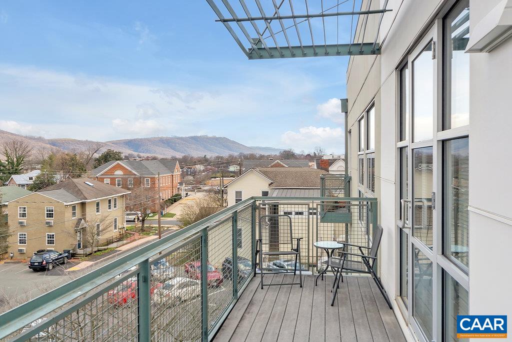 820 EAST HIGH ST Unit: 13