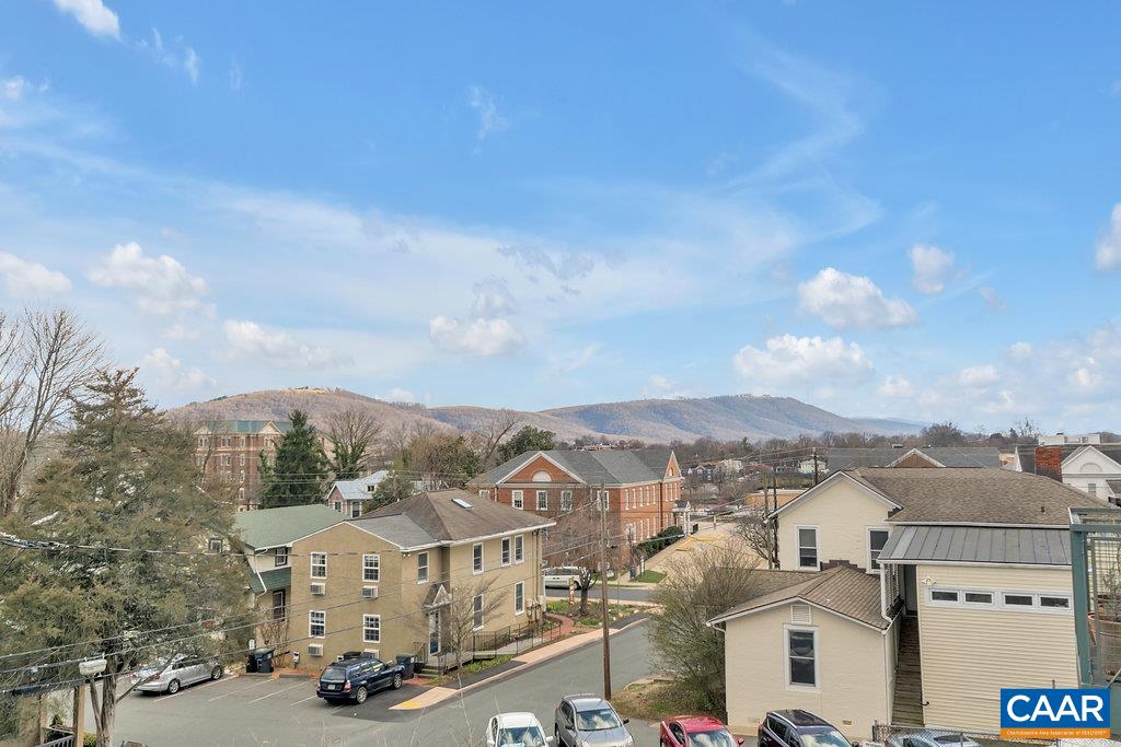 820 EAST HIGH ST Unit: 13