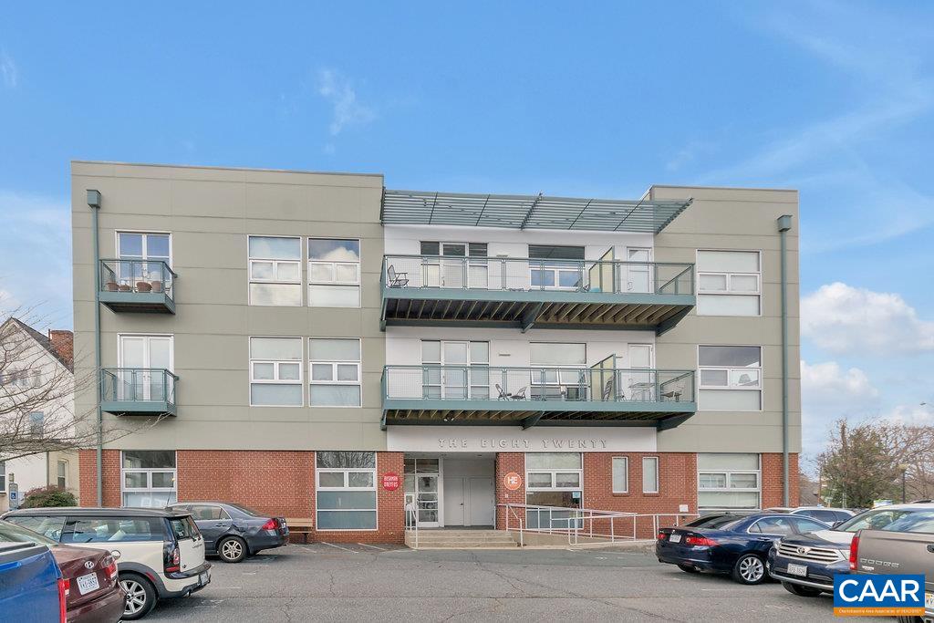 820 EAST HIGH ST Unit: 13