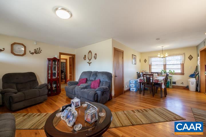 351 JUDGES RD
